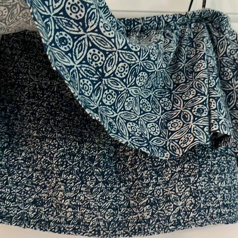 Smocked Ruffled Crop Top by Volcom - Picture 3 of 9